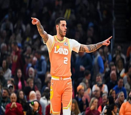 姆巴佩与登,贝莱社交平,台共庆胜利,欧博,欧博体育,OUBO,Abg,欧博体育官网